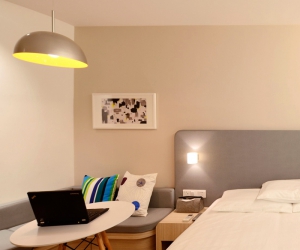 Leonardo One-Bedroom Apartment 