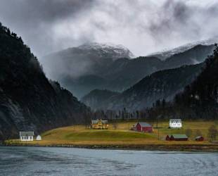 Fjordside Cabins