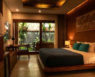 Classic Garden Room